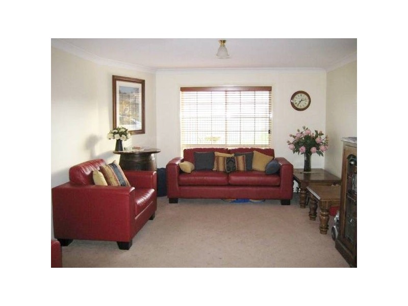 11 Cianfrano Place, Orange NSW 2800