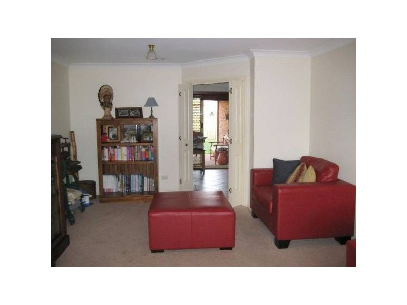 11 Cianfrano Place, Orange NSW 2800