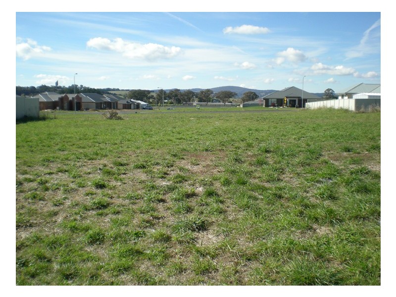 28 Emerald Street, Orange NSW 2800