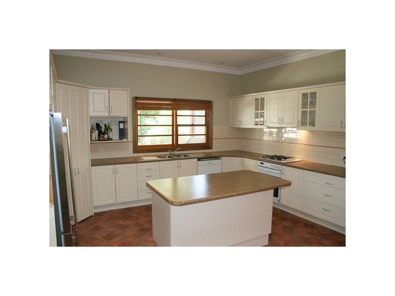 193 March Street, Orange NSW 2800
