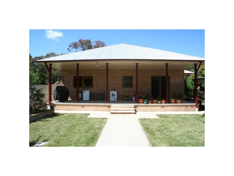 193 March Street, Orange NSW 2800