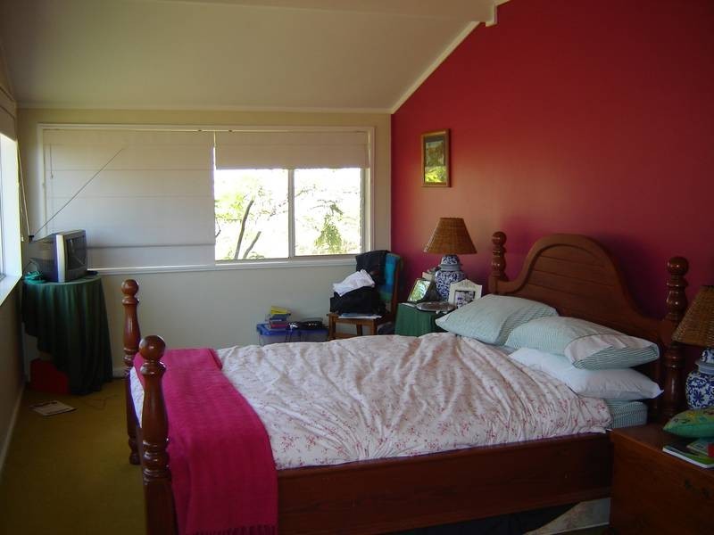 1 Roslyn Road, Woodstock NSW 2538