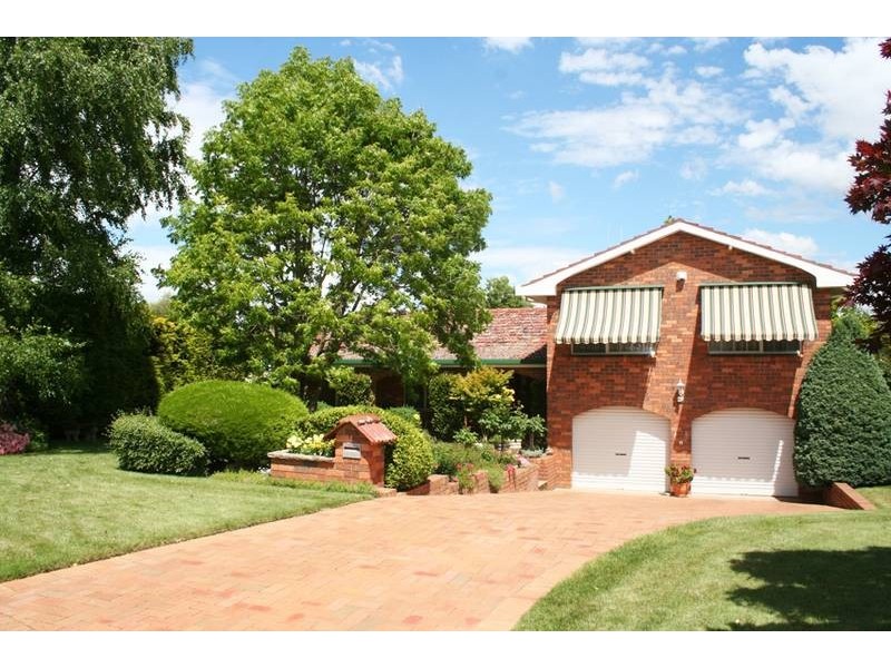 12 Kumali Circuit, Orange NSW 2800