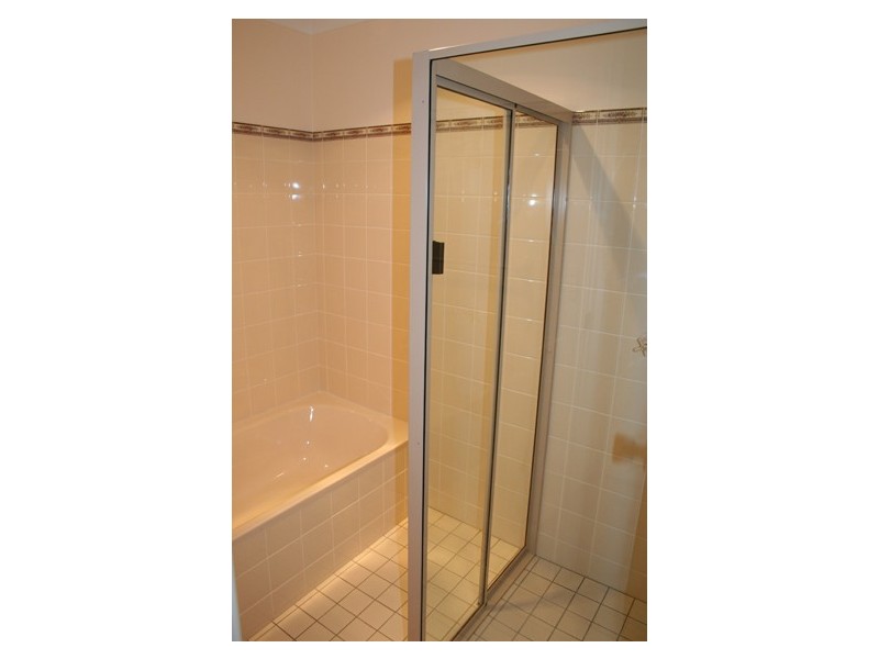 12 Kumali Circuit, Orange NSW 2800