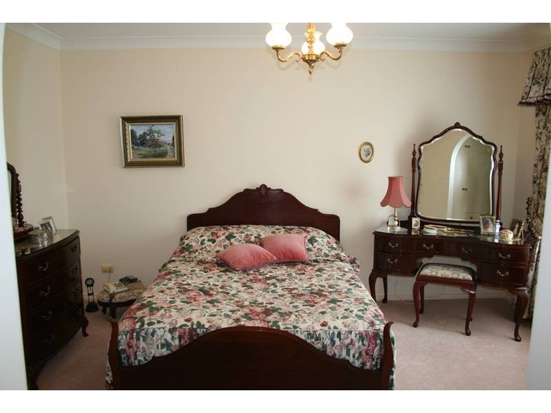 12 Kumali Circuit, Orange NSW 2800