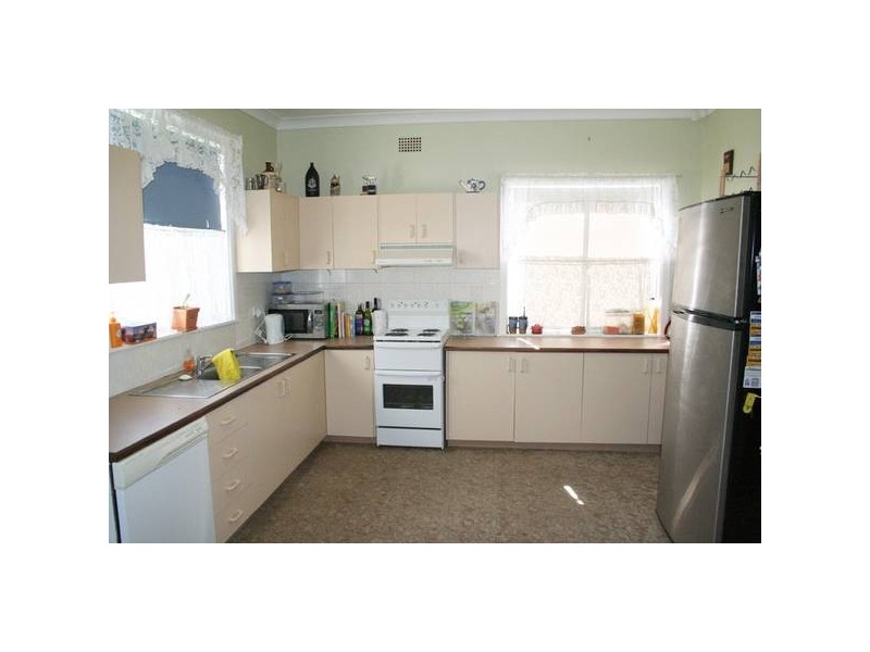 81 Bletchington Street, Orange NSW 2800