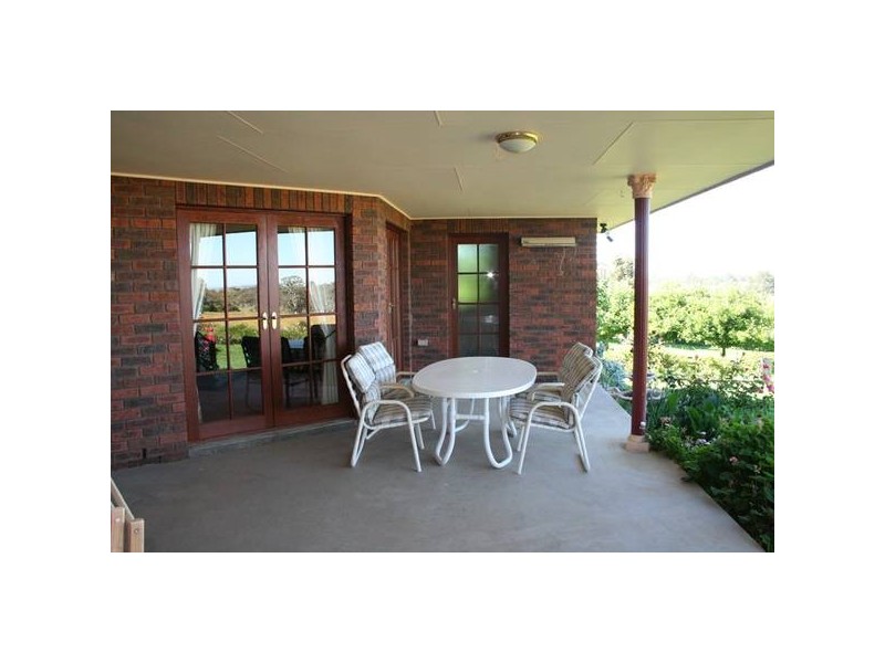 10 Illamatta Way, Orange NSW 2800