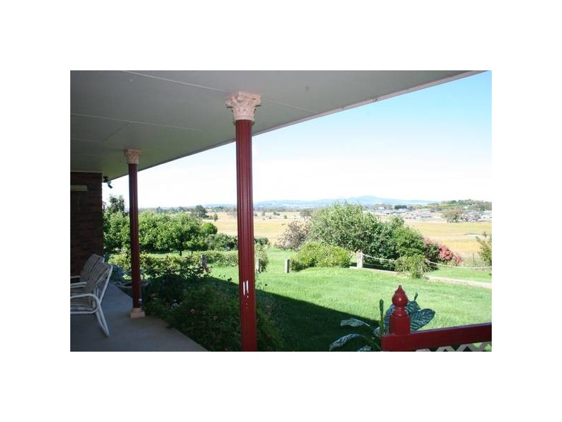 10 Illamatta Way, Orange NSW 2800
