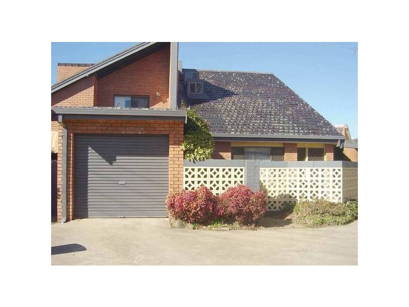 2/66 March Street, Orange NSW 2800