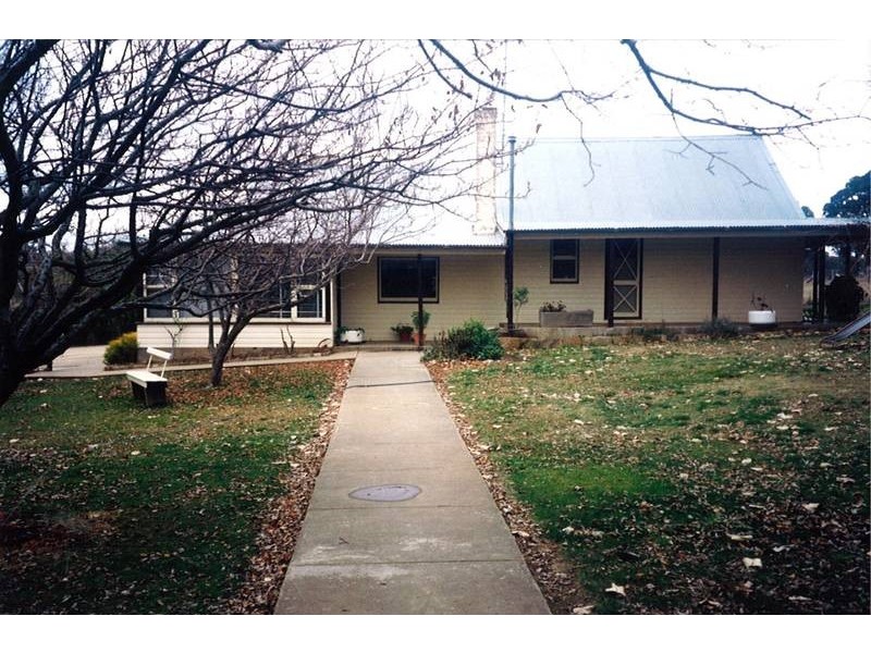 - Emu Swamp Road, Orange NSW 2800