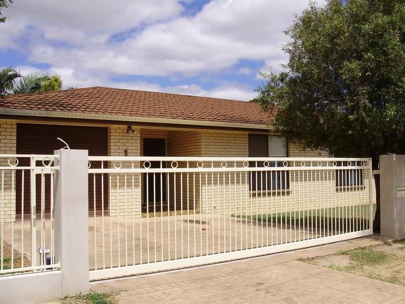 Avenell Heights QLD 4670