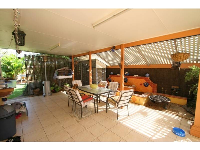 Avenell Heights QLD 4670