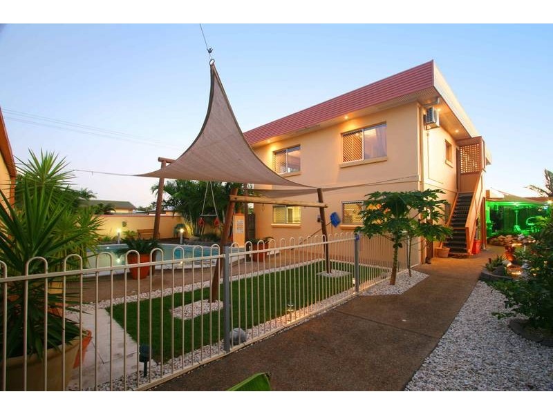 Avenell Heights QLD 4670