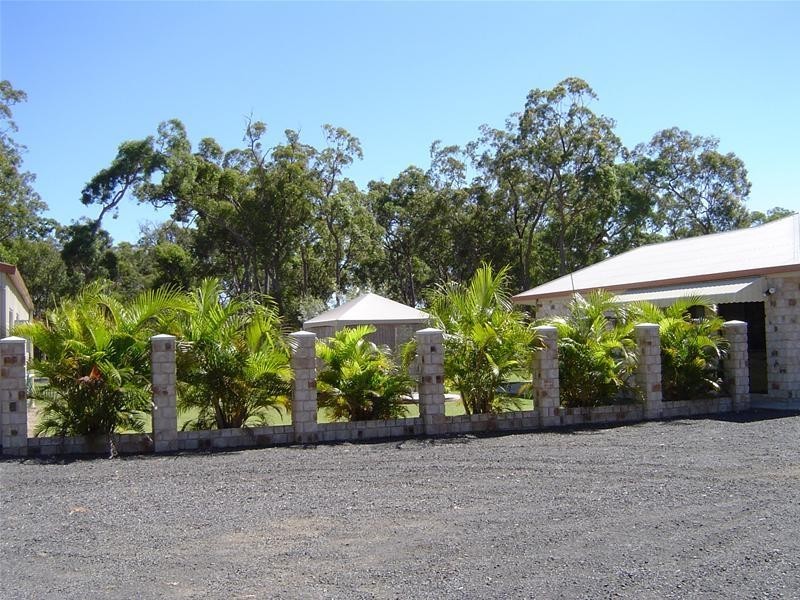 Moore Park Beach QLD 4670