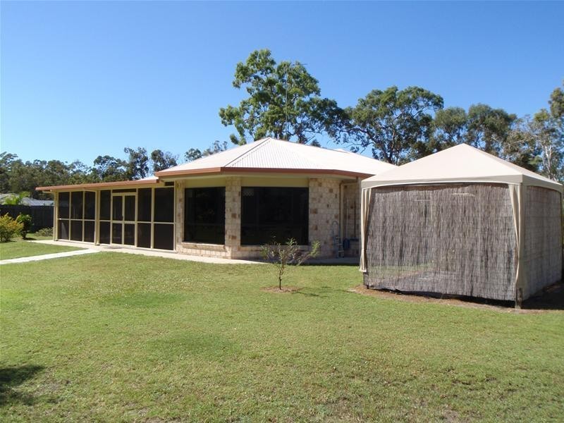 Moore Park Beach QLD 4670