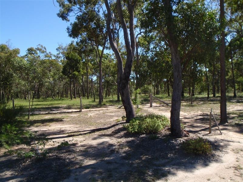 Moore Park Beach QLD 4670