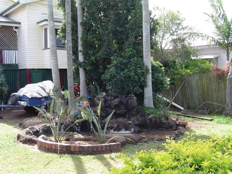 Avenell Heights QLD 4670