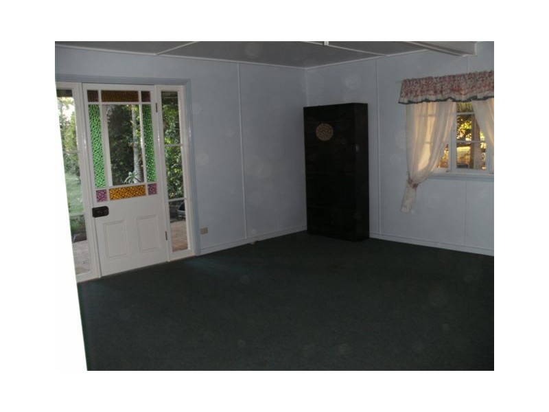 Alloway QLD 4670