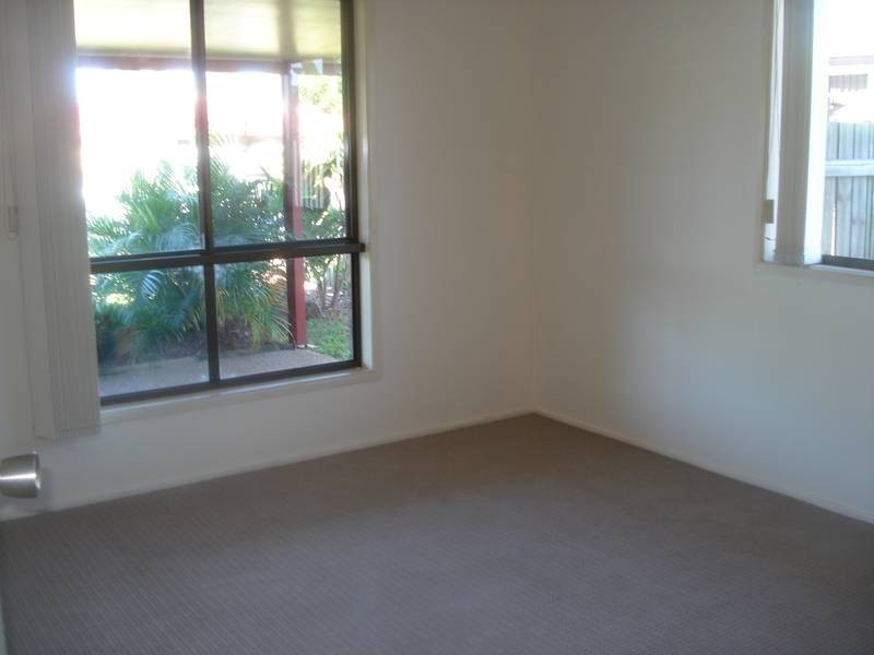 Avenell Heights QLD 4670
