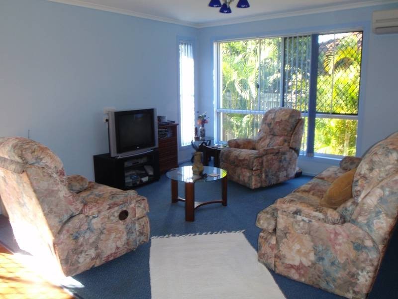 Avenell Heights QLD 4670