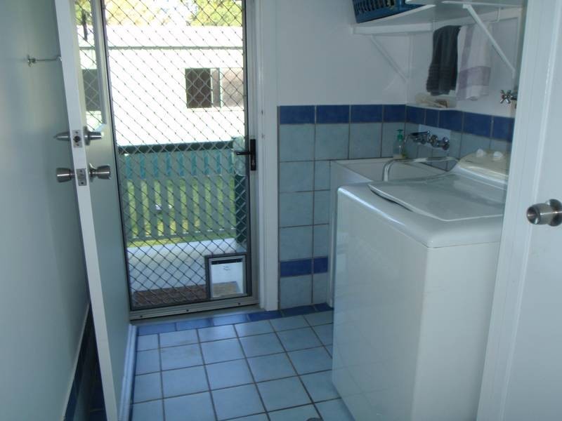 Avenell Heights QLD 4670