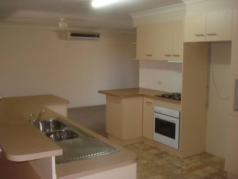 Avenell Heights QLD 4670