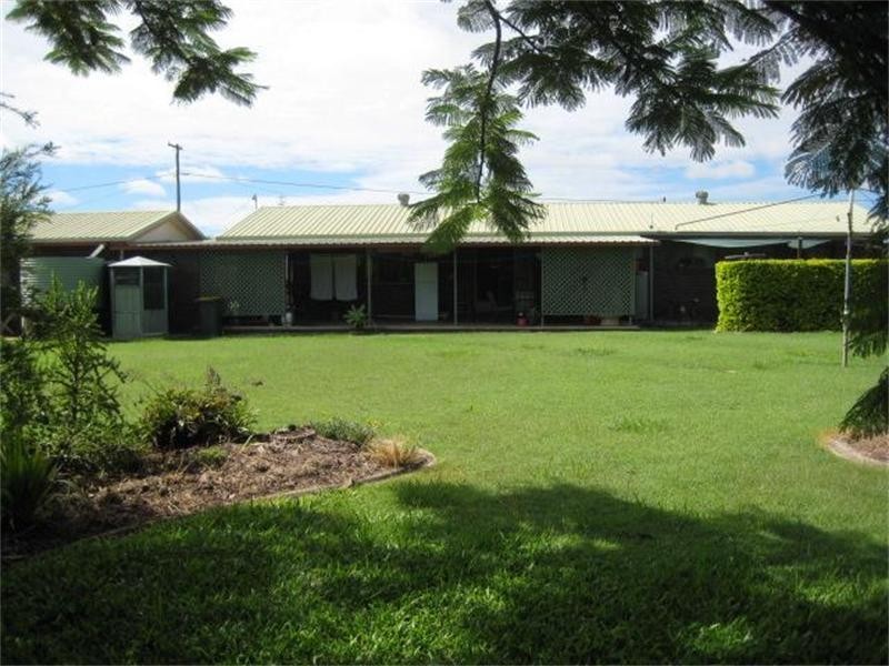 Oakwood QLD 4670
