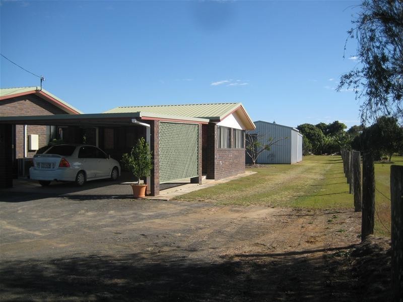 Oakwood QLD 4670