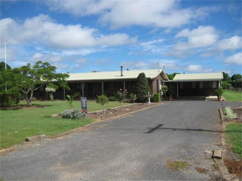 Oakwood QLD 4670