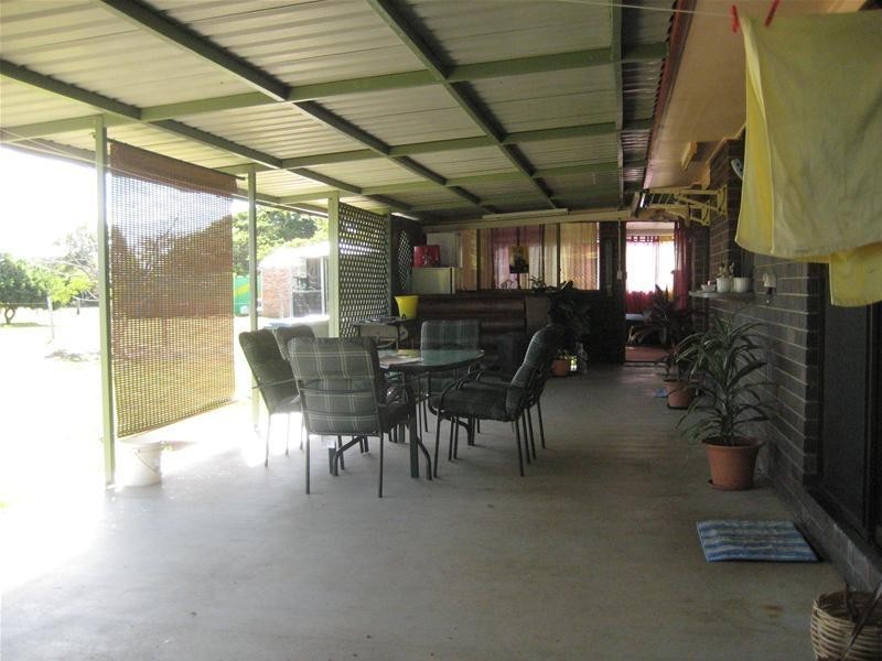 Oakwood QLD 4670