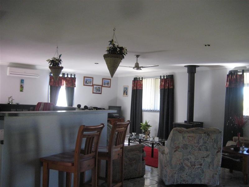 Oakwood QLD 4670