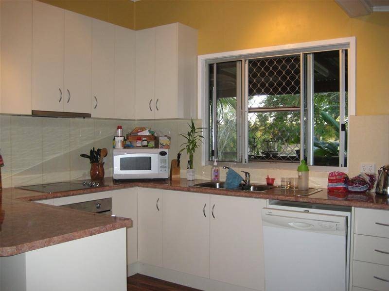 Alloway QLD 4670