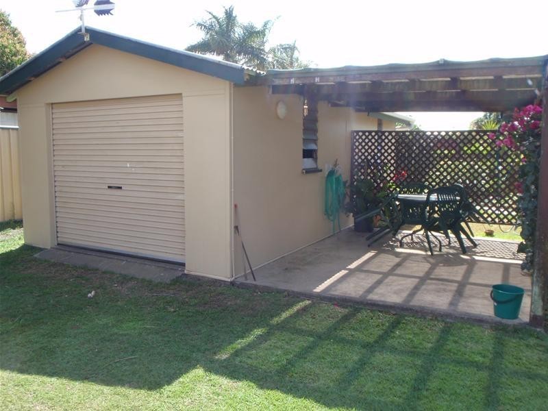 Avenell Heights QLD 4670