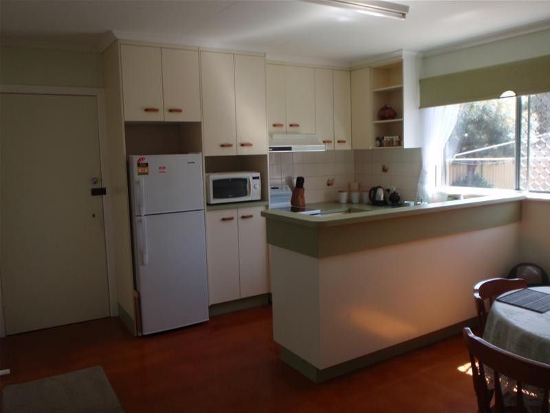 Avenell Heights QLD 4670