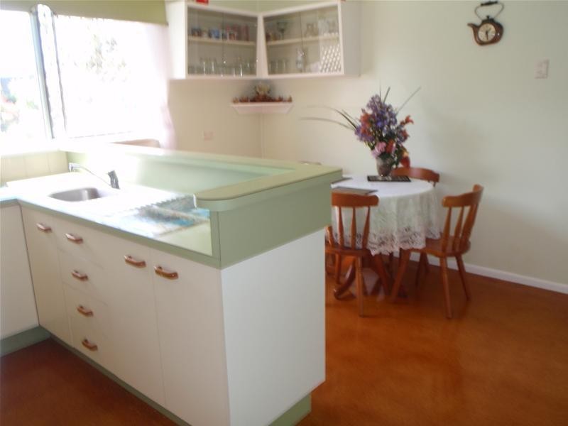 Avenell Heights QLD 4670