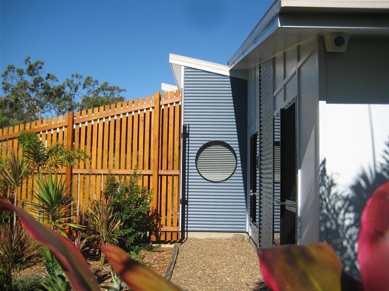 Moore Park Beach QLD 4670