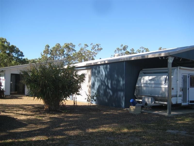 Moore Park Beach QLD 4670