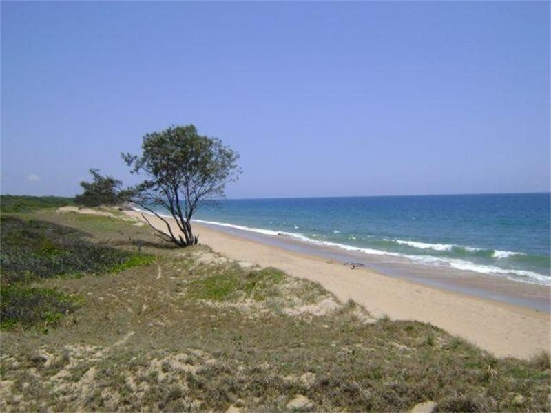 Rules Beach QLD 4674