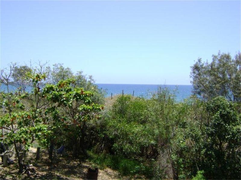 Rules Beach QLD 4674