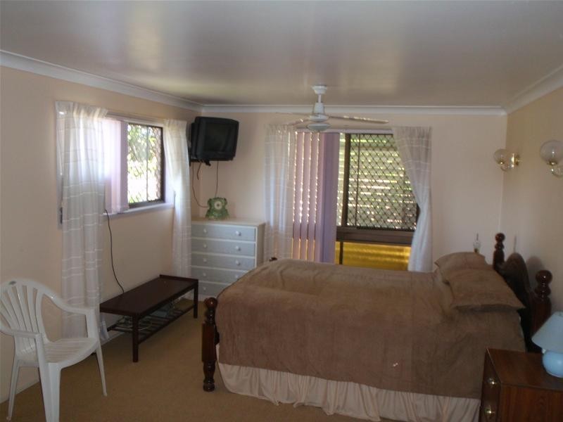 Avenell Heights QLD 4670
