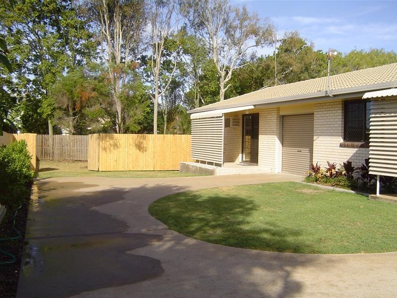 1/2/3/50 Holland Street, Bargara QLD 4670