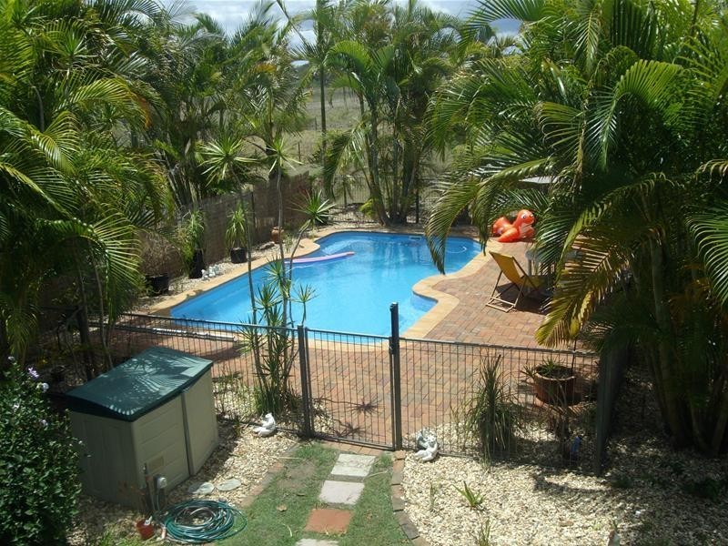 Sharon QLD 4670