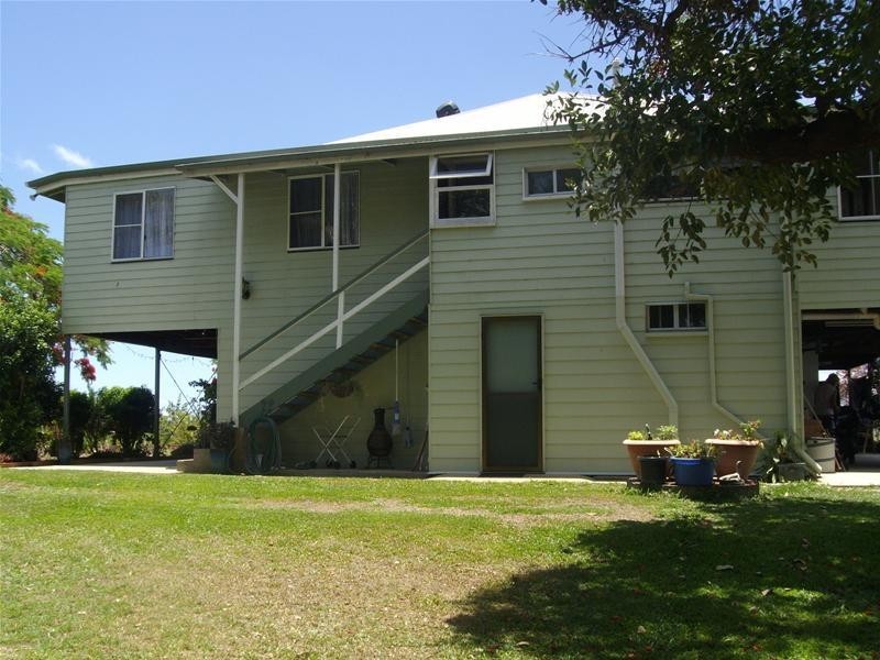 Sharon QLD 4670