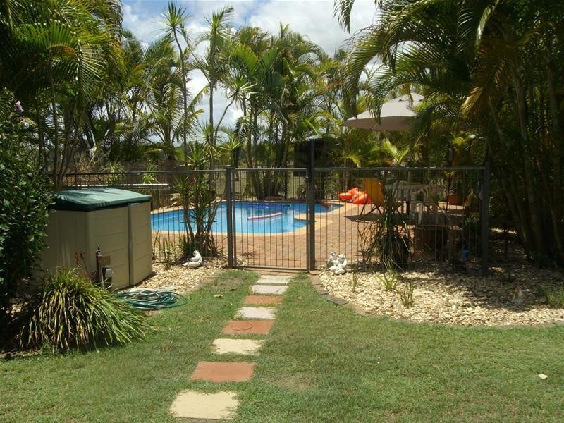 Sharon QLD 4670