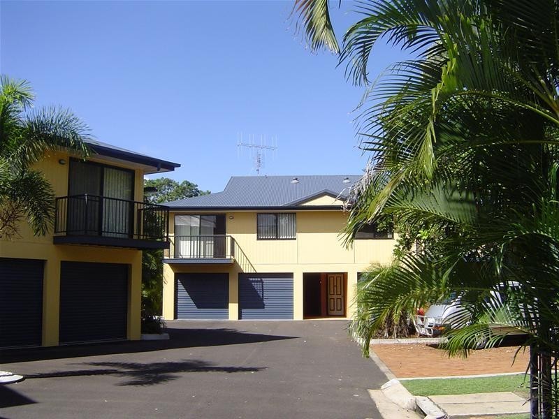 Moore Park Beach QLD 4670