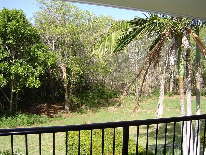 Moore Park Beach QLD 4670