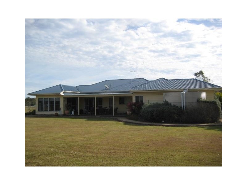 449 Quinns Road, Moorland QLD 4670