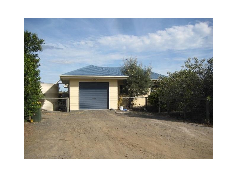 449 Quinns Road, Moorland QLD 4670