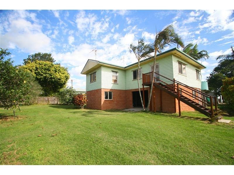 Moore Park Beach QLD 4670