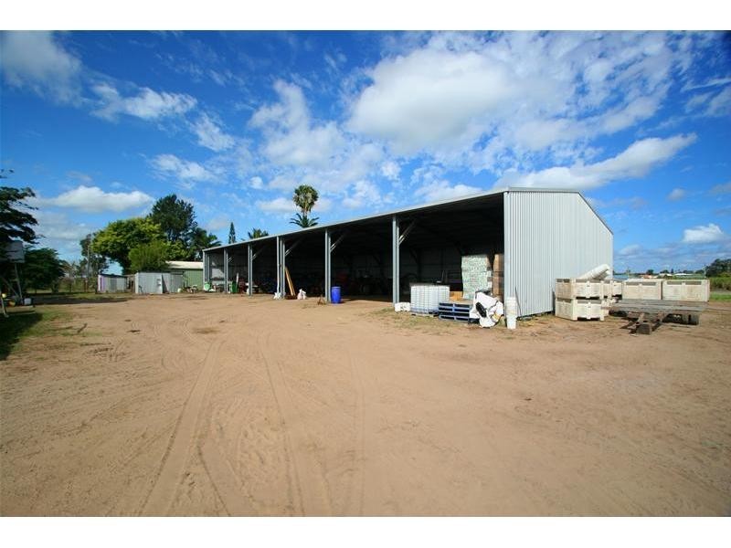 Moore Park Beach QLD 4670